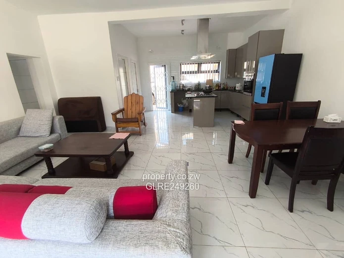 Modern 3-Bed Apartment with Borehole in Newlands