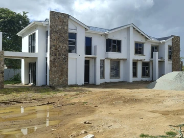 4 Bedroom Townhouse Complex