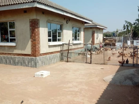 5 Bedroom House