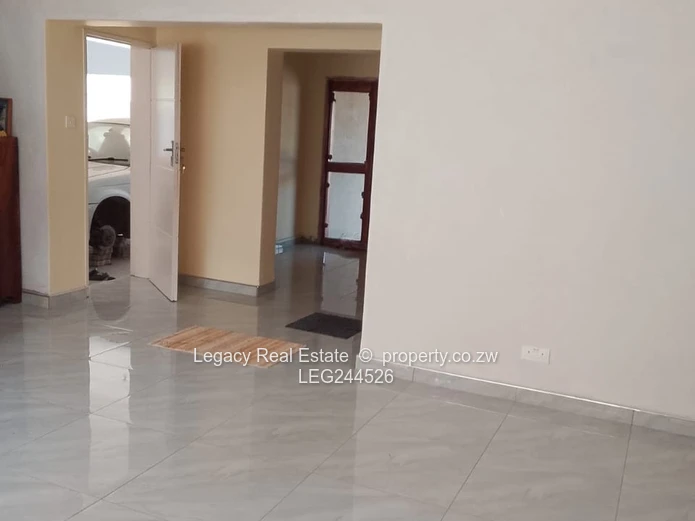 Large Greendale Property With Borehole & Double Garage.