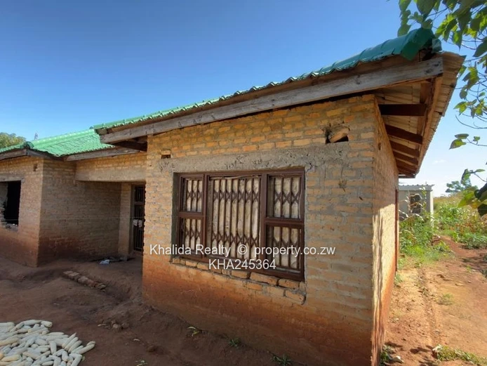 Beatrice 1000Sqm Stand With 3 Beds Cottage