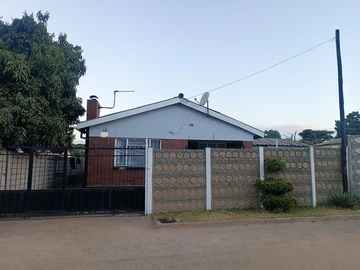 Neat Family Home for sale!!