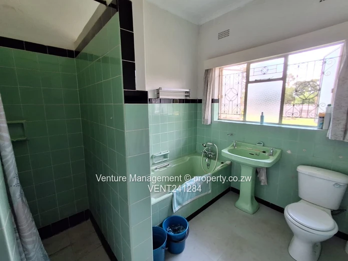 Milton Park Gem | 1,772sqm Stand with Borehole & Solar