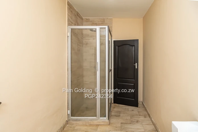 Modern 3 Bedroom Townhouse 