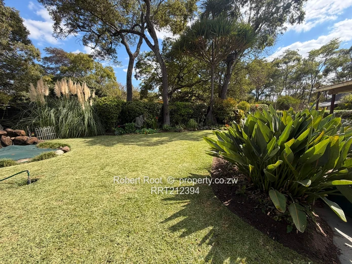 Lakeside Oasis – Ideal Family Home (Sole Mandate)