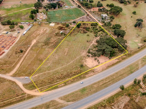 Commercial & Industrial Land