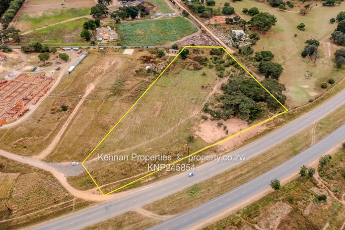 Mutare Main Road Frontage
