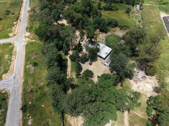 Commercial & Industrial Land