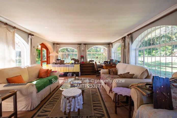 6 Bedroom Property for Sale in Newlands