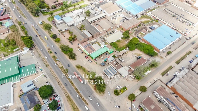 Main Road Frontage Double Stand Opportunity