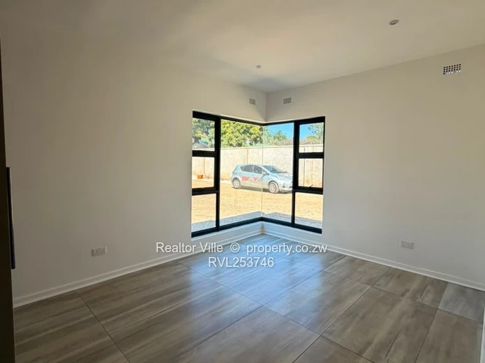 Stylish 3-Bed Vainona Home with Borehole & Paved Courtyard