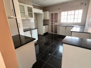 3 Bedroom Townhouse Complex