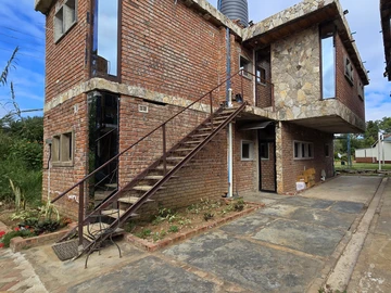 2 Bedroom Garden Flat