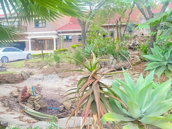 Government Nostro Accepted:Luxurious 5-Bedroom Retreat with Borehole in Monavale