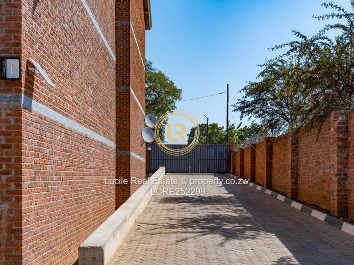 Comfortable 2-bedroom flat in Waneka Graniteside Park
