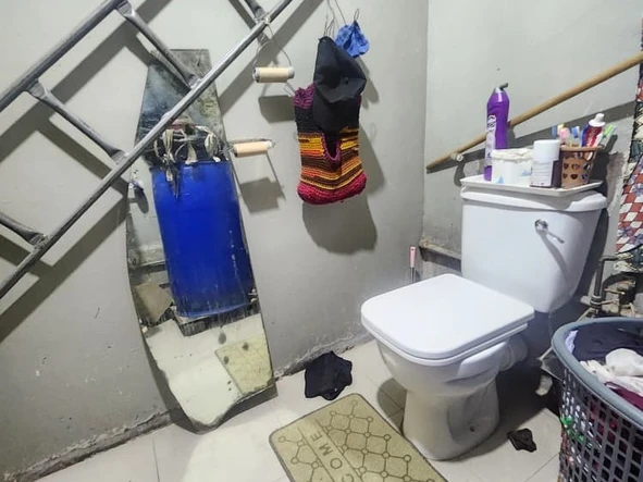 2 Bedroom Flat & Apartment