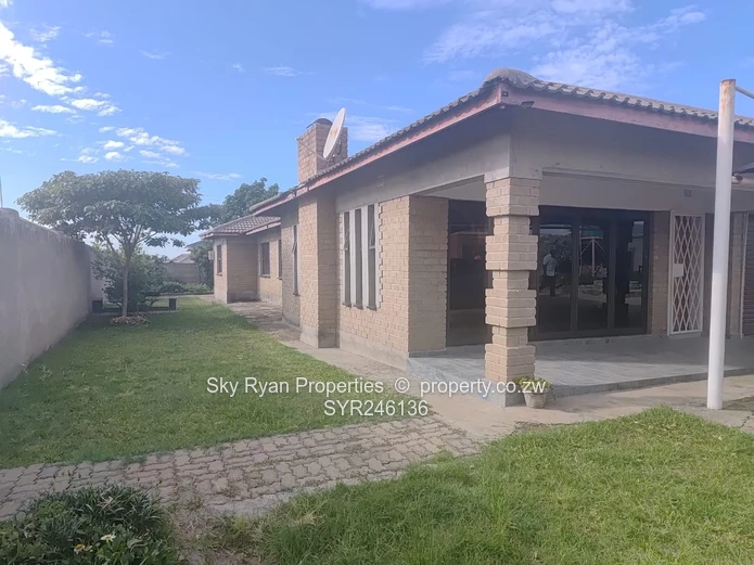 Zimre Park House For Sale