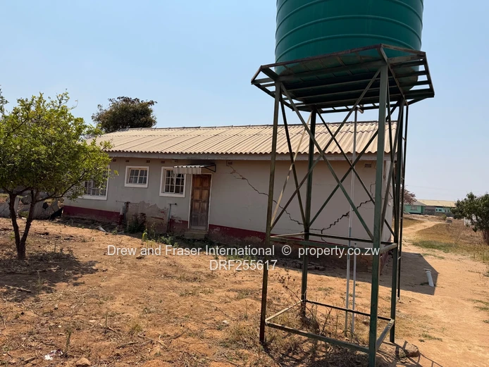 2-Bed cottage on 2000m² with Garage Zimre Park for sale $68k