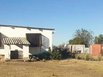 Farm & Agricultural Land