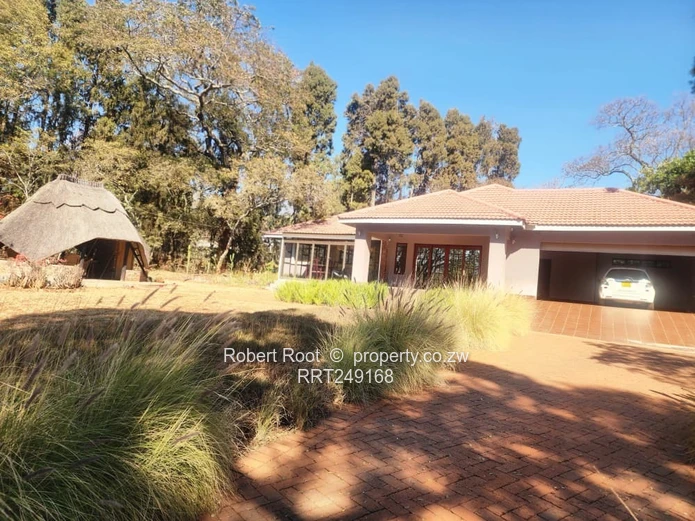 Spacious Family Home with Additional Accommodation For Rent in Chisipite