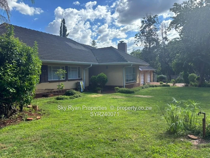 Highlands House To Let