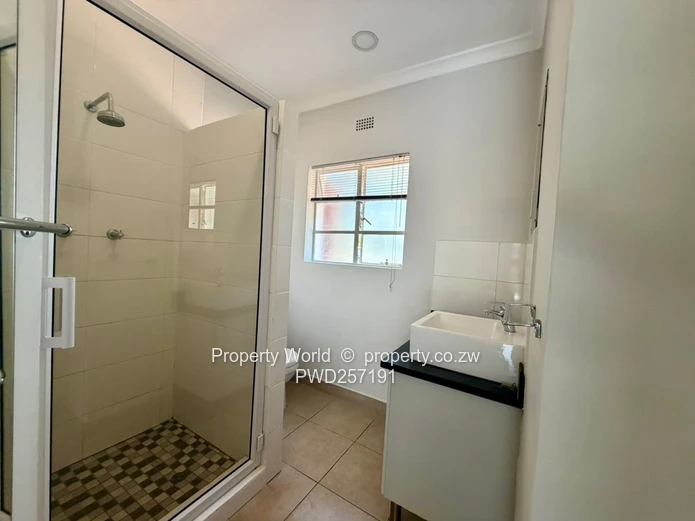 Studio Apartment To Let In Ryelands