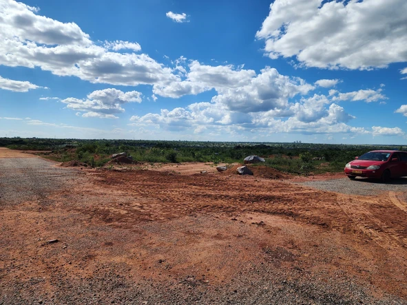 Corner Stand in Adelaide Park, Ruwa - Ready to Build!