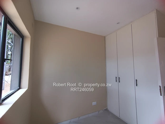 3 bed family cluster home in Greendale