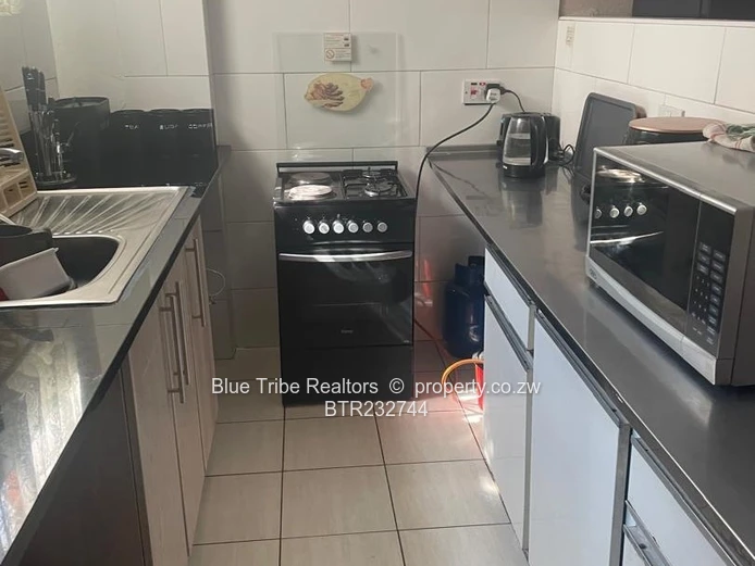 Flat to rent inthe CBD 