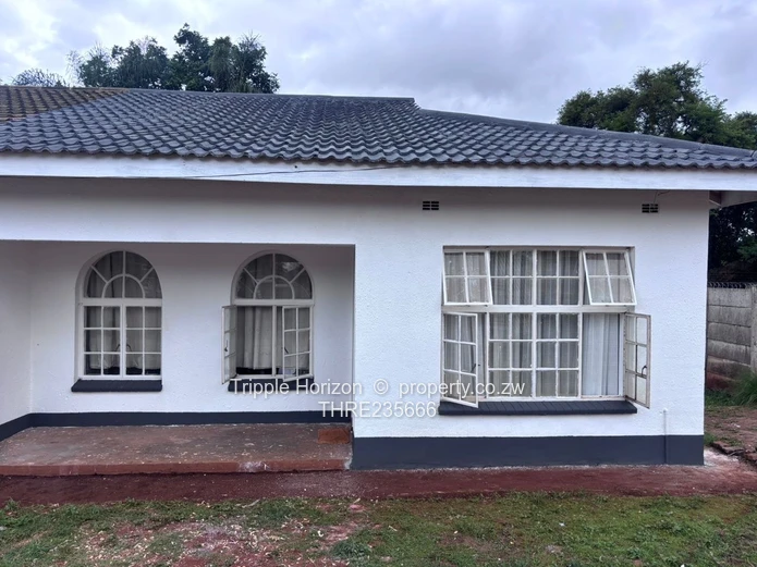 Refurbished Garden Flat For Sale (Sole Mandate)