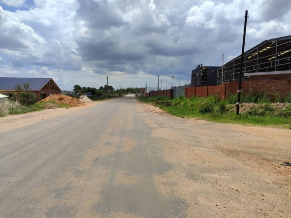 Commercial & Industrial Land