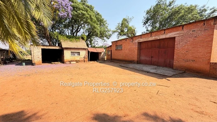  Mguza River Estate – For Sale $250 000