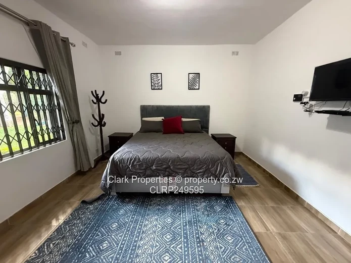 Fully Furnished Apartment In Highlands!