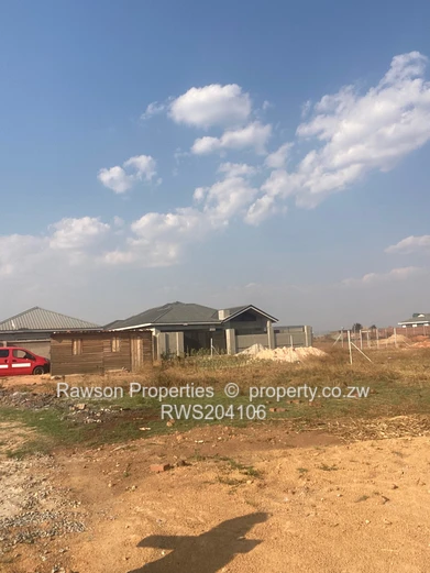 Stand For Sale in Zimre Park