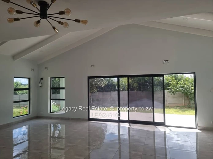Exquisitely Renovated Home In Prime Mandara