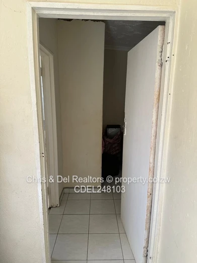 Cottage to rent - Chisipite