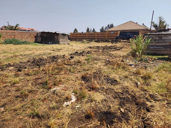Stands & Residential Land