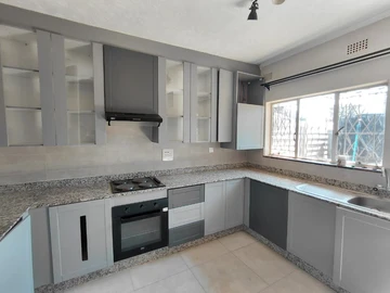 2 Bedroom Garden Flat