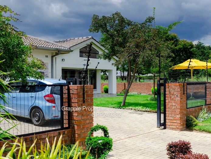 Arlington Estate Morden Home For Sale 