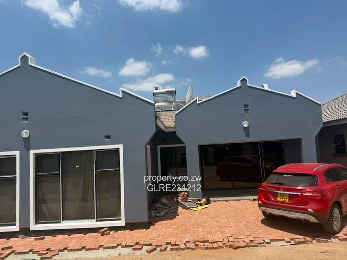 Exclusive Cluster  Homes in Bluffhill To Let 