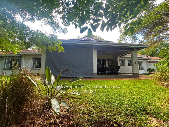 Charming 3 Bedroomed Home in Borrowdale Brooke Estate