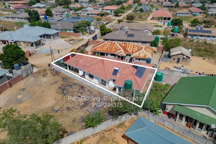 4 Bedroom House For Sale In Chipukutu, Ruwa (Sole Mandate)
