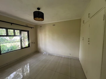 3 Bedroom Garden Flat