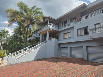 7 Bedroom House