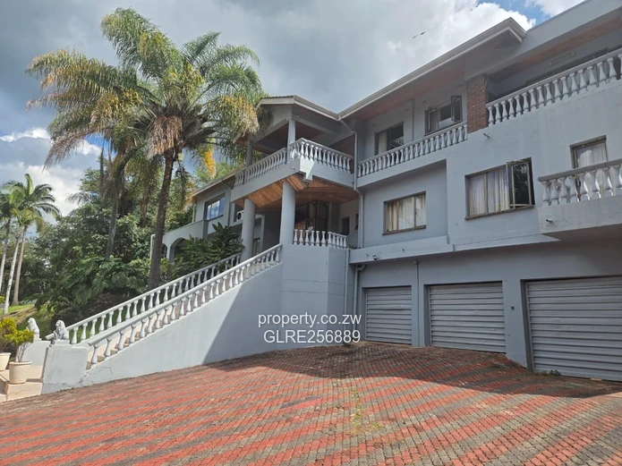 Borrowdale 7-Bed Family Home Opp Brook — Pool, Tennis & Garden