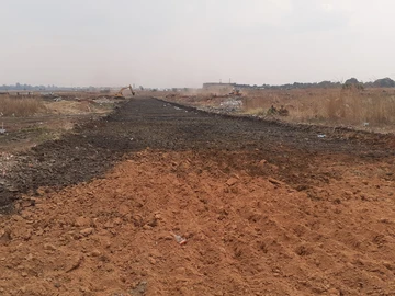 Commercial & Industrial Land