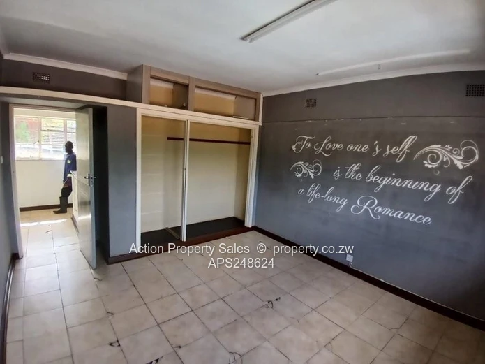 Neat Office Space To Let In Avondale! 