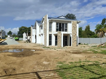 4 Bedroom Townhouse Complex