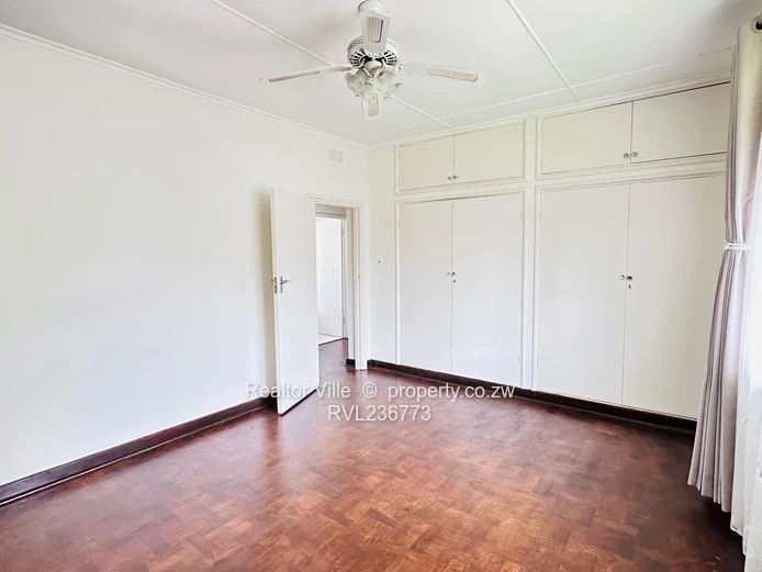 Borrowdale Apartment For Sale 