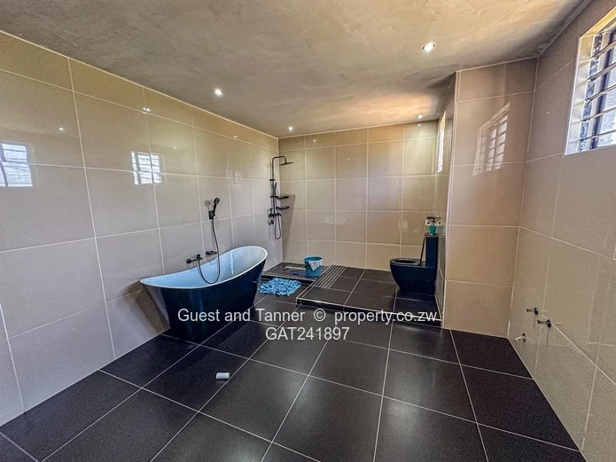 4 Bedroomed house For Sale In Crowhill 